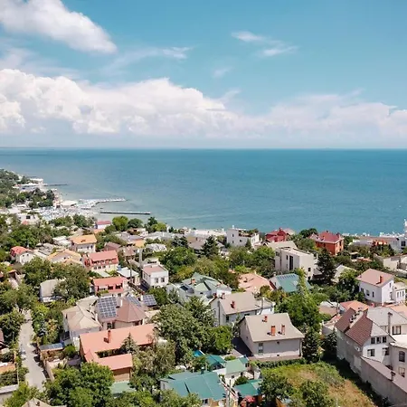 Kamanina Hot * Odessa